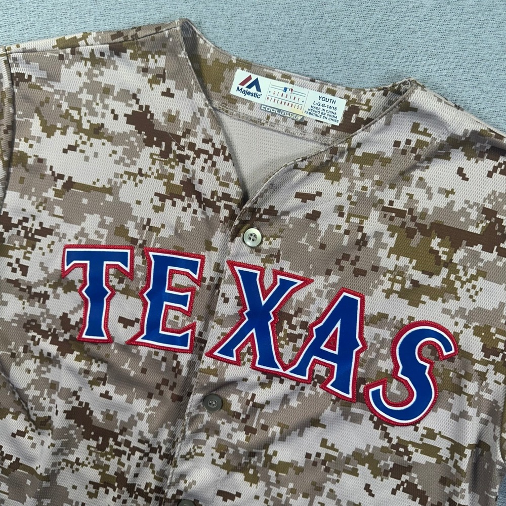 Majestic Texas Rangers Jersey Youth Large 14/16 Digital Camo Cool Base Baseball